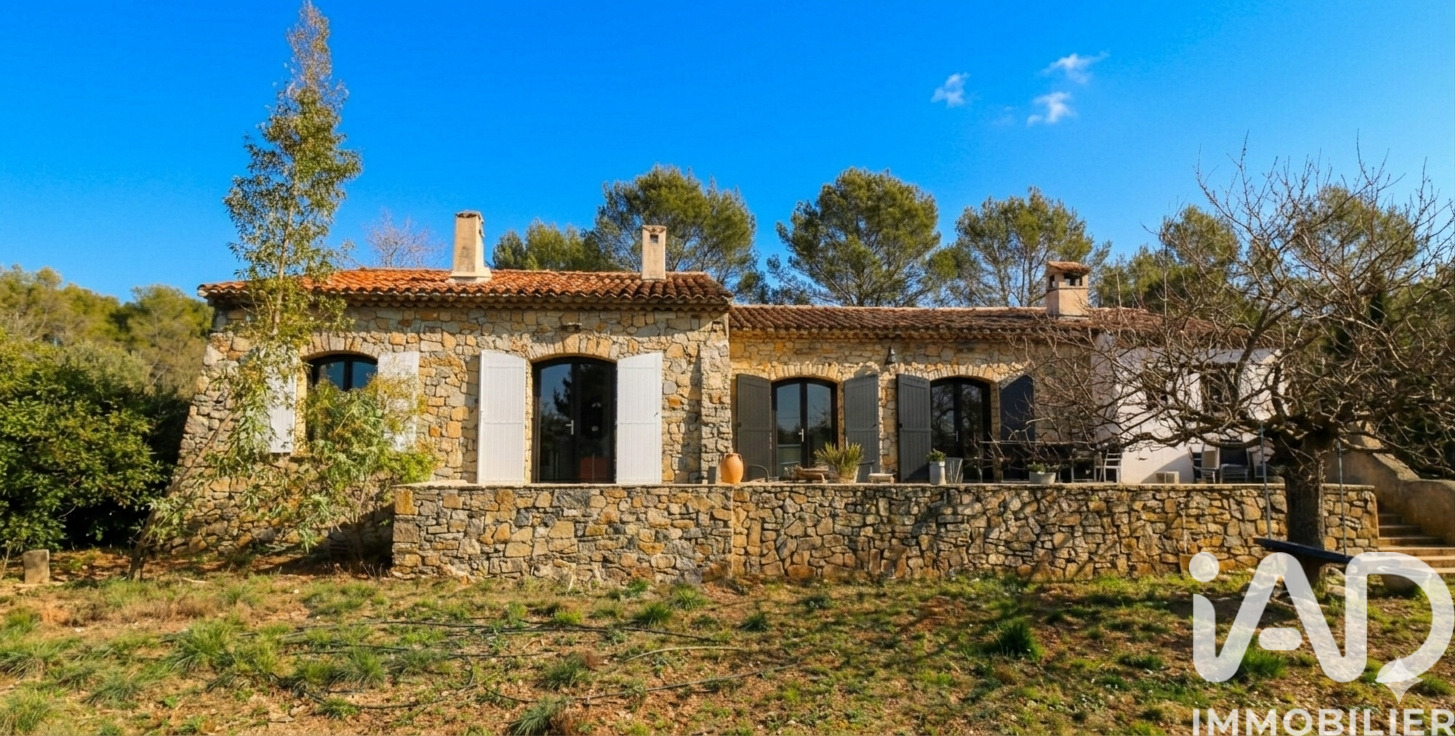 Maison 4 Pièce(s) La Roquebrussanne