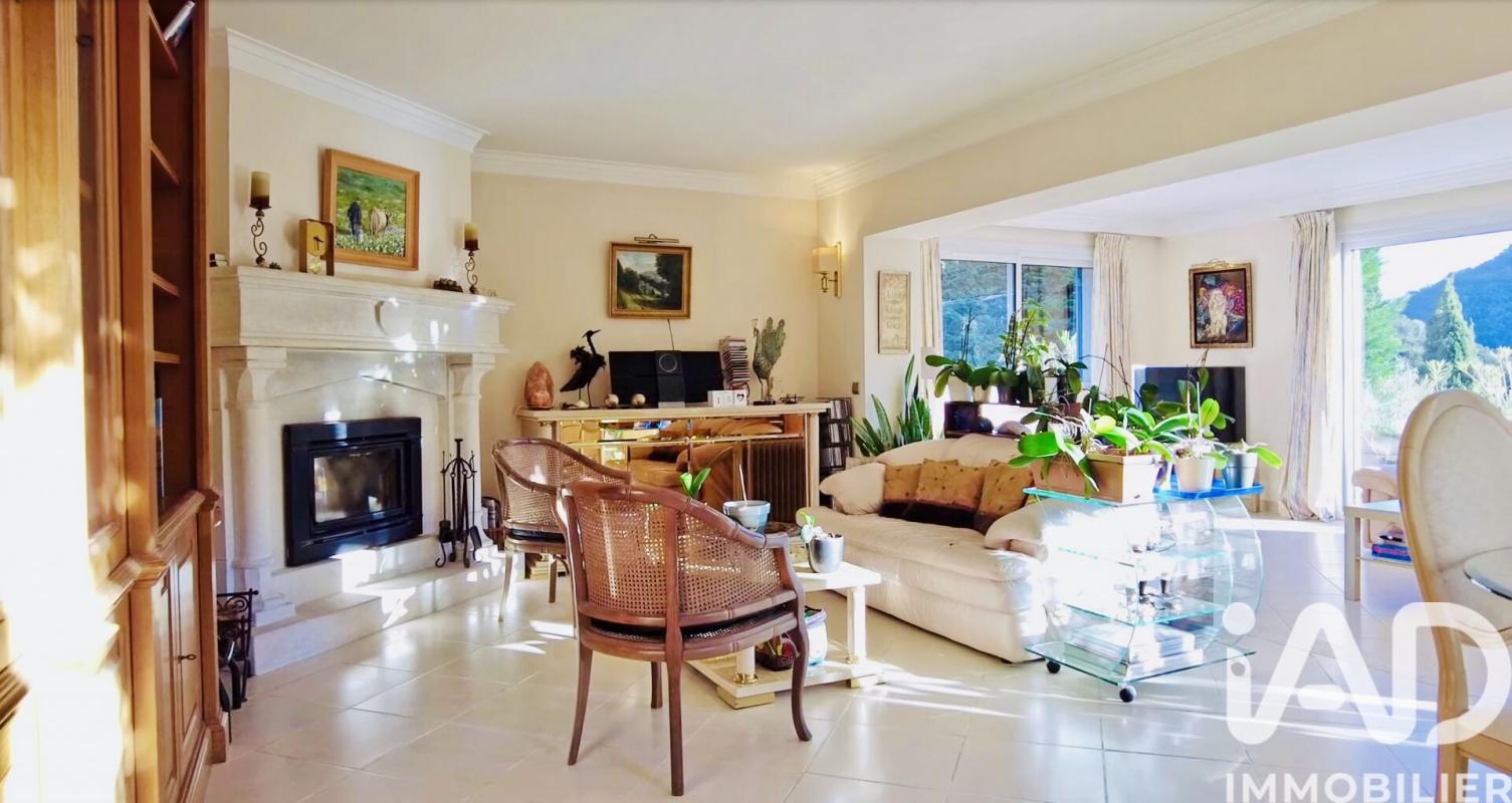 Maison 7 Pièce(s) Auribeau-sur-Siagne