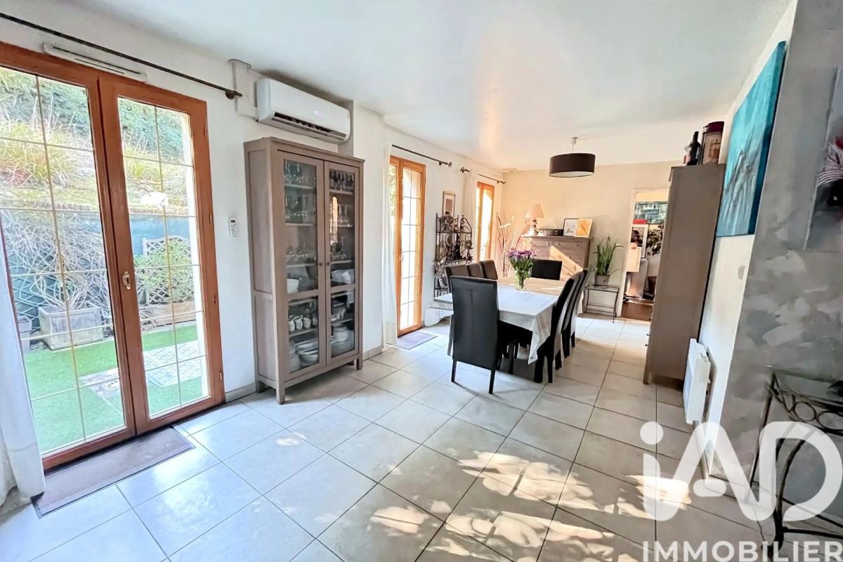 Maison 5 Pièce(s) Combs-la-Ville - Photo 4