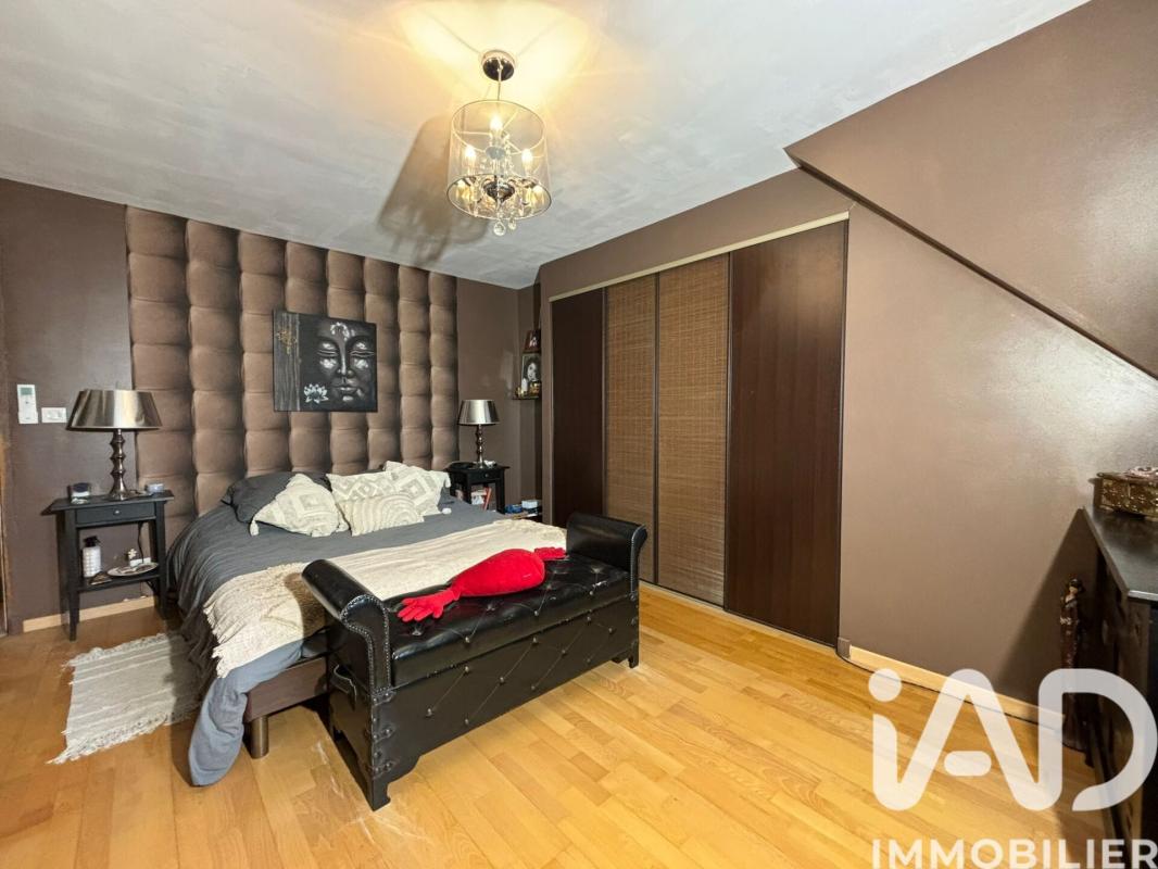 Maison 6 Pièce(s) Villiers-sur-Marne - Photo 11