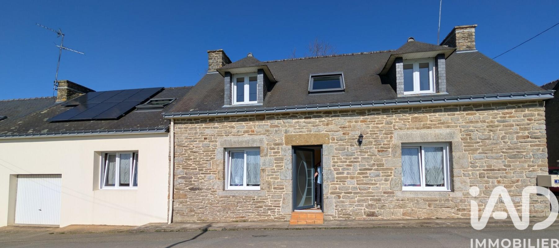 Maison longère 6 Pièce(s) Moréac
