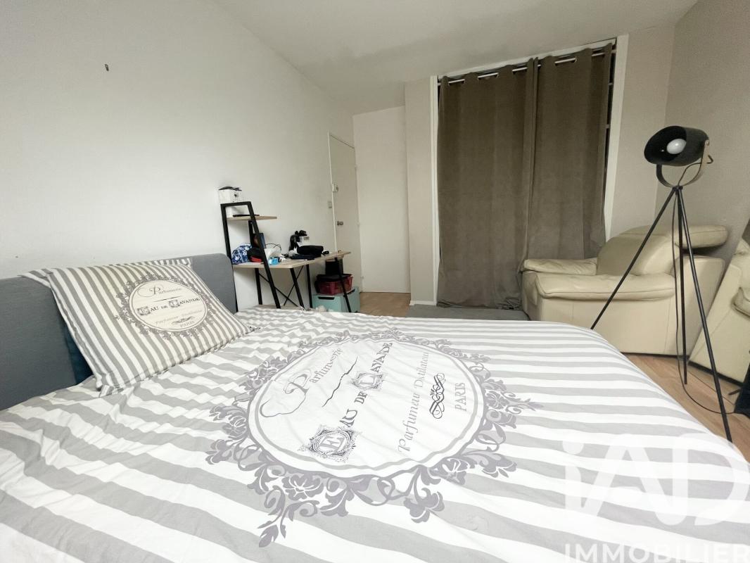 Maison 7 Pièce(s) Saint-Germain-lès-Corbeil - Photo 13