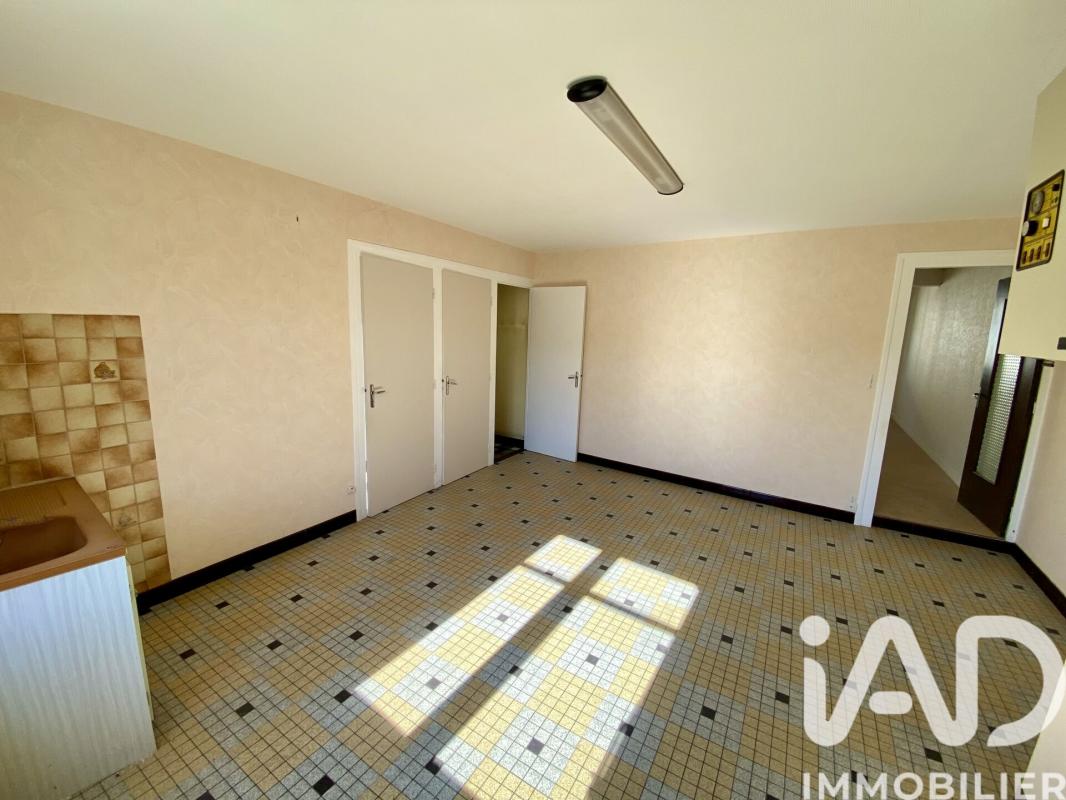 Maison 8 Pièce(s) Château-Renault - Photo 15