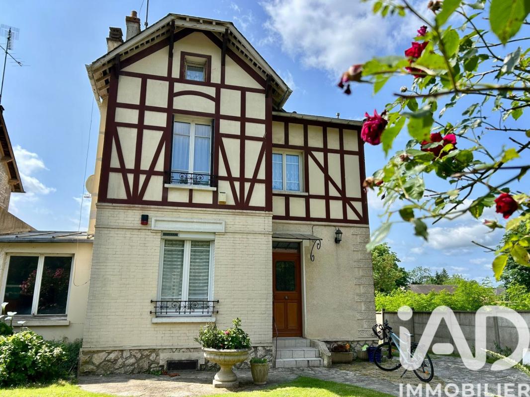 Maison 6 Pièce(s) Angerville