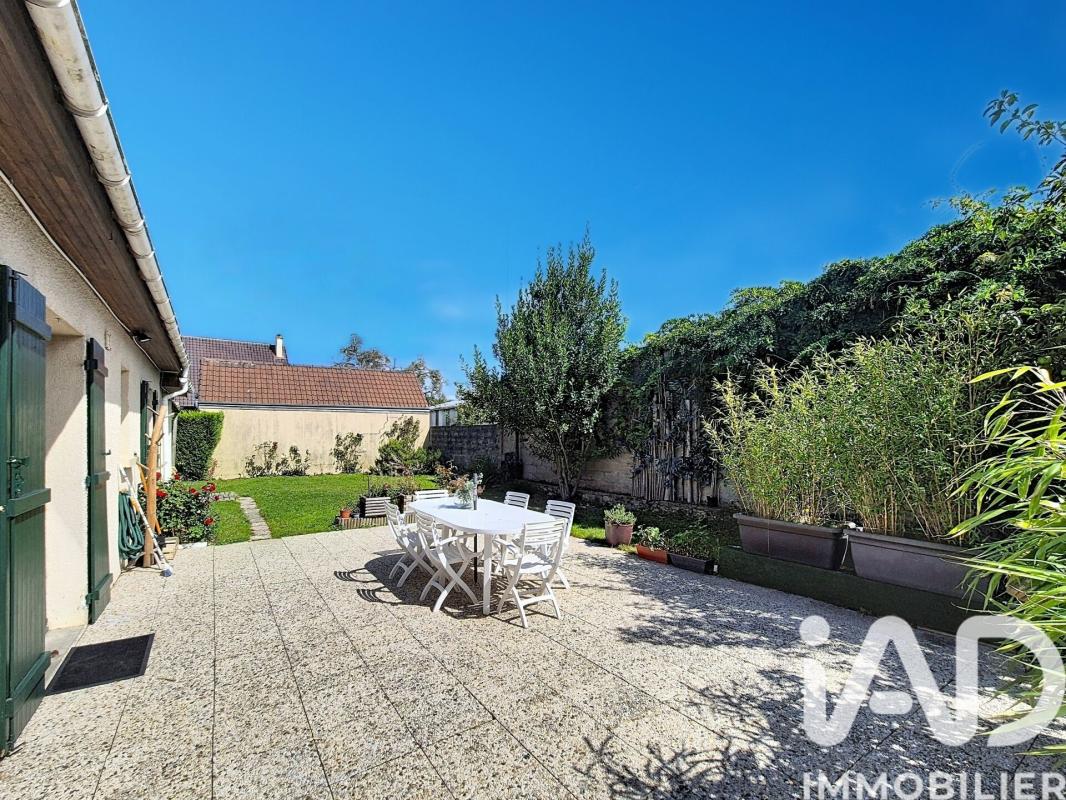 Maison 5 Pièce(s) Le Mesnil-Saint-Denis - Photo 2