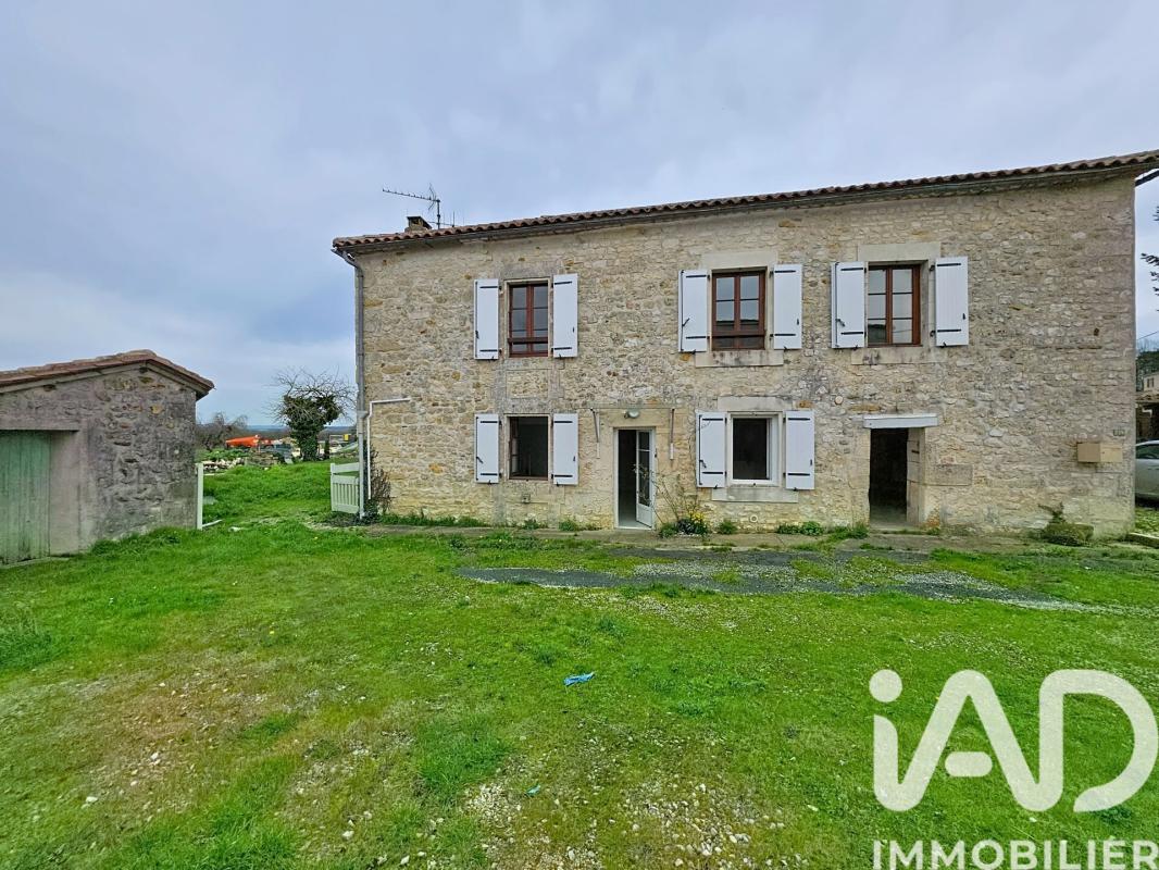 Maison 5 Pièce(s) Vouzan - Photo 1
