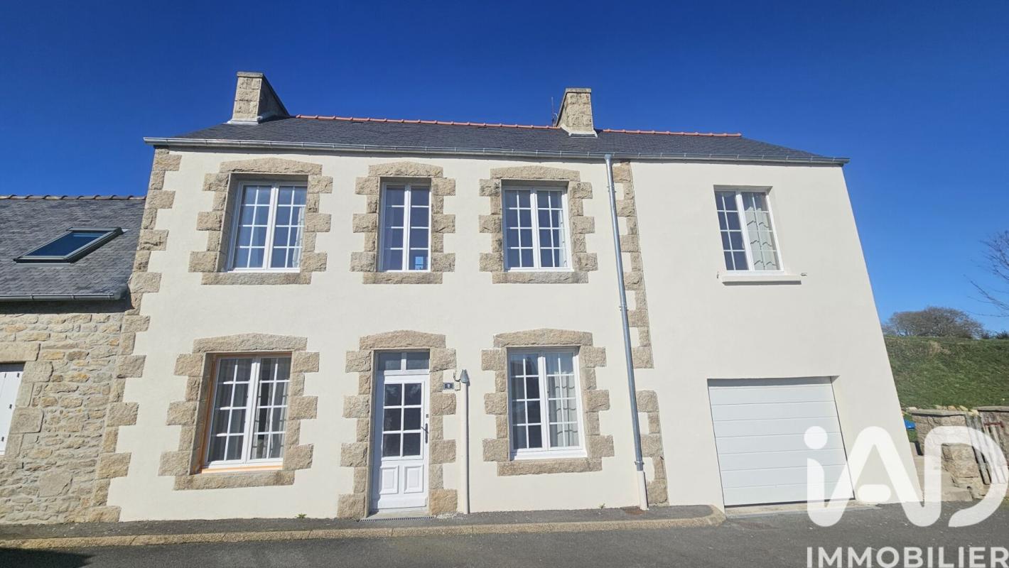 Maison de ville 5 Pièce(s) Guerlesquin