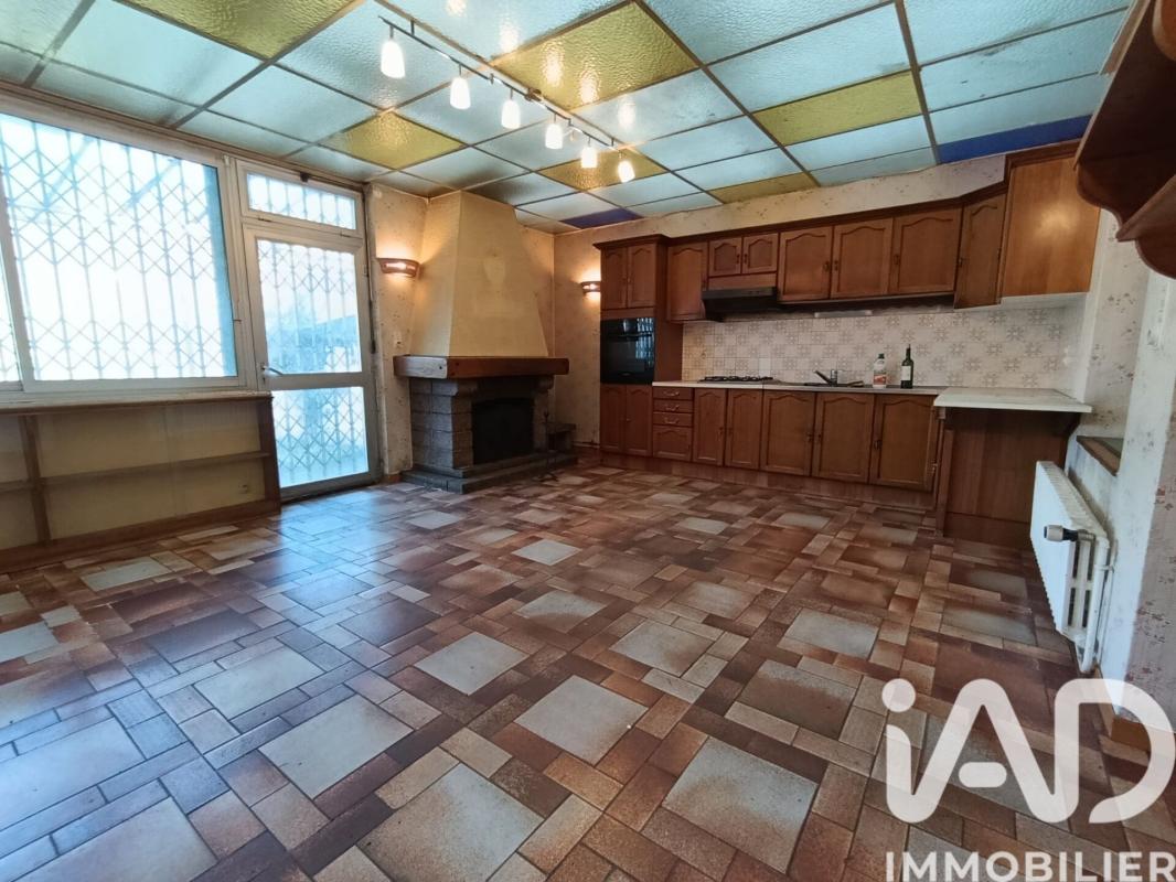 Maison 10 Pièce(s) Bogny-sur-Meuse - Photo 2