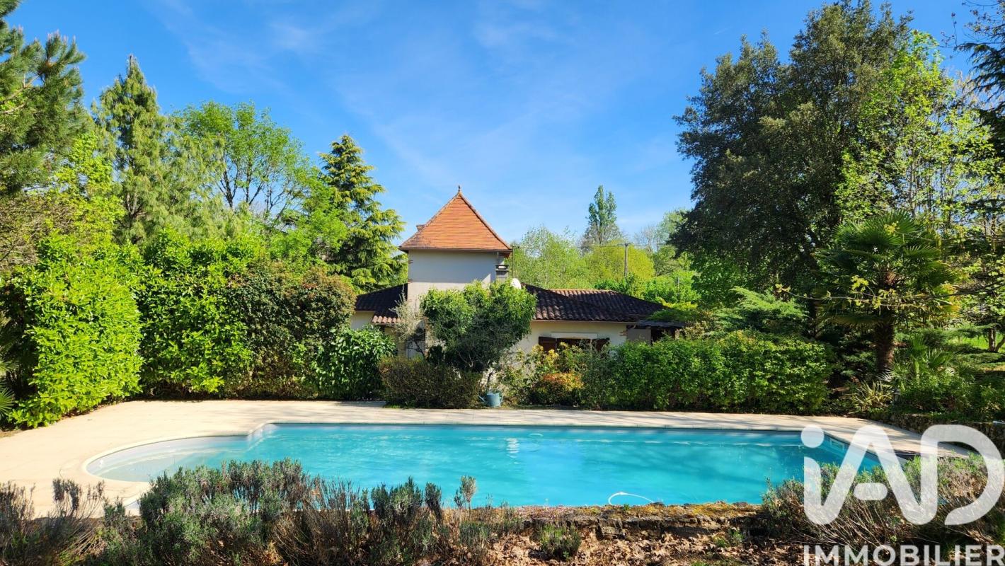 Maison traditionnelle 5 Pièce(s) Couze-et-Saint-Front