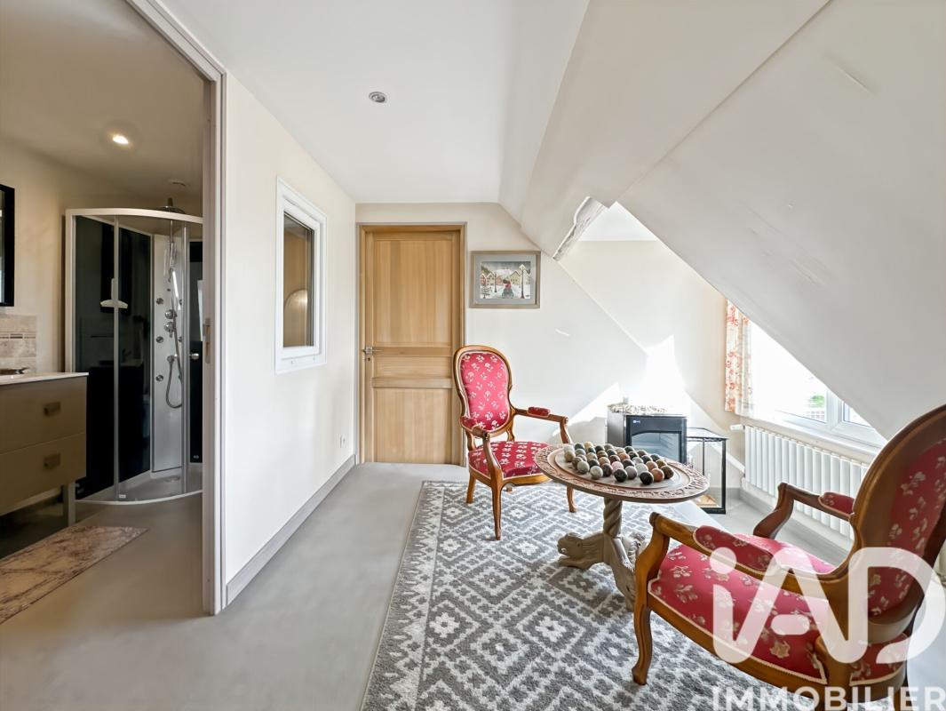 Demeure 9 Pièce(s) Lailly