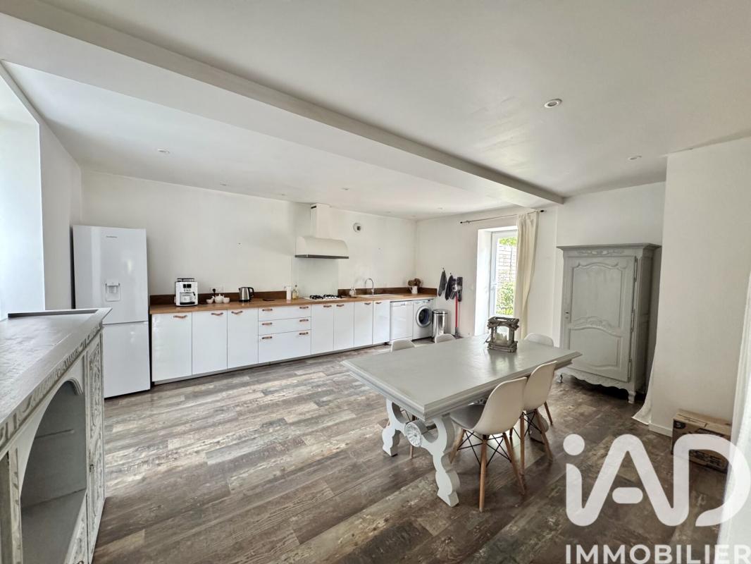 Maison 6 Pièce(s) Loubieng