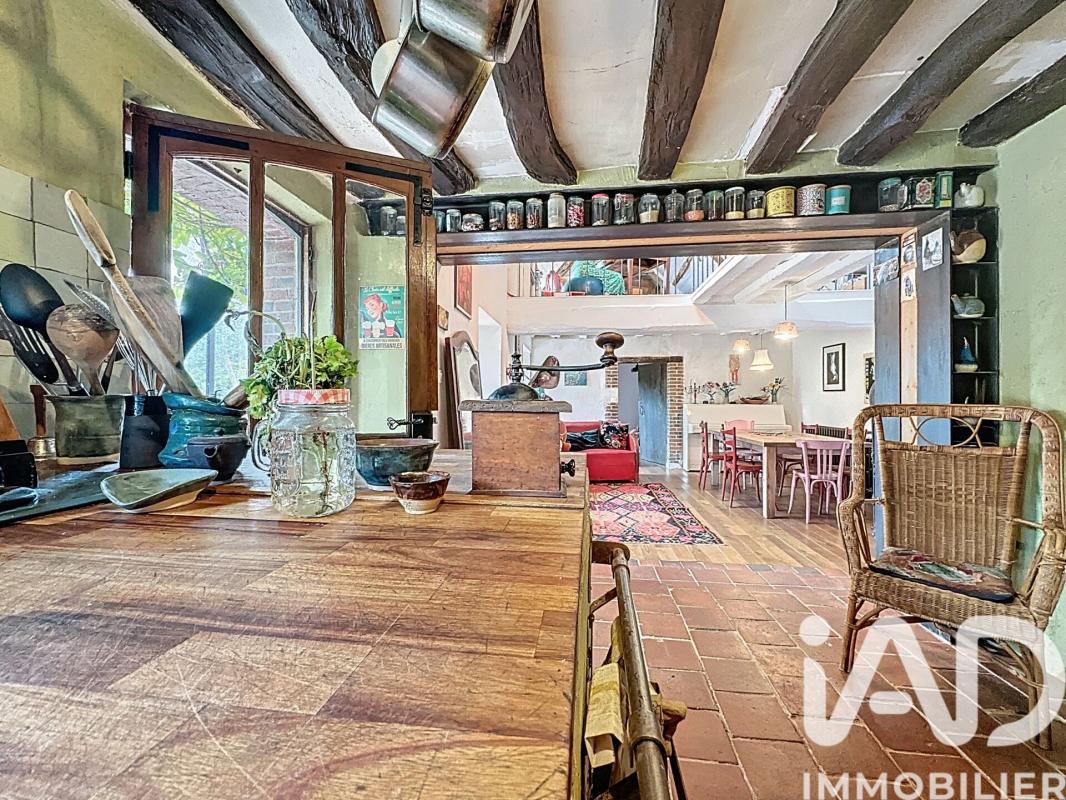 Maison 7 Pièce(s) Saint-Ange-et-Torçay