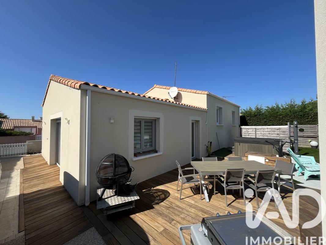 Maison 6 Pièce(s) Tonnay-Charente