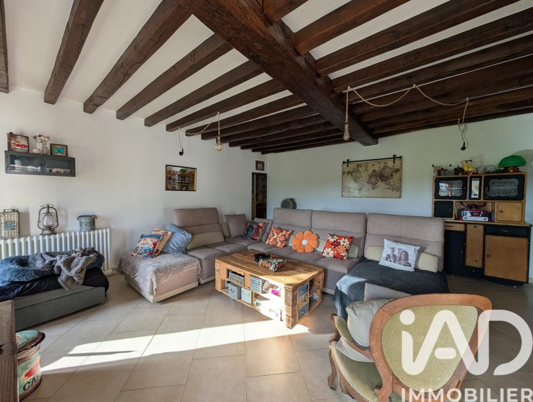 Maison 5 Pièce(s) Courcebœufs