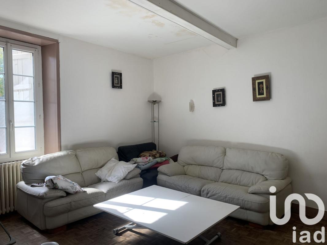 Maison 5 Pièce(s) Barbezieux-Saint-Hilaire