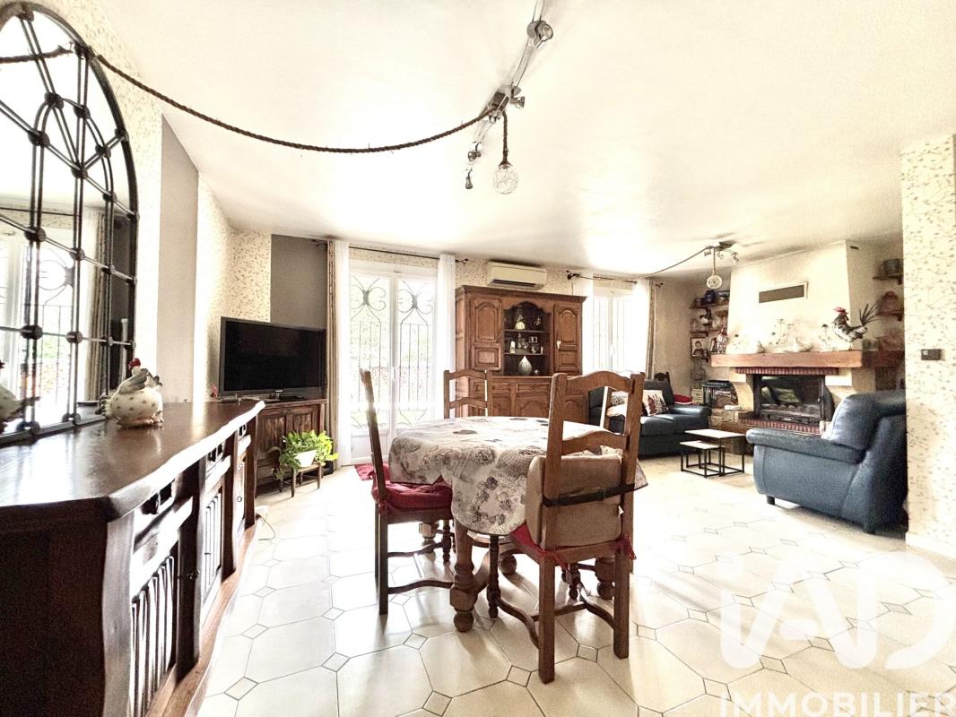 Maison traditionnelle 5 Pièce(s) Ozoir-la-Ferrière