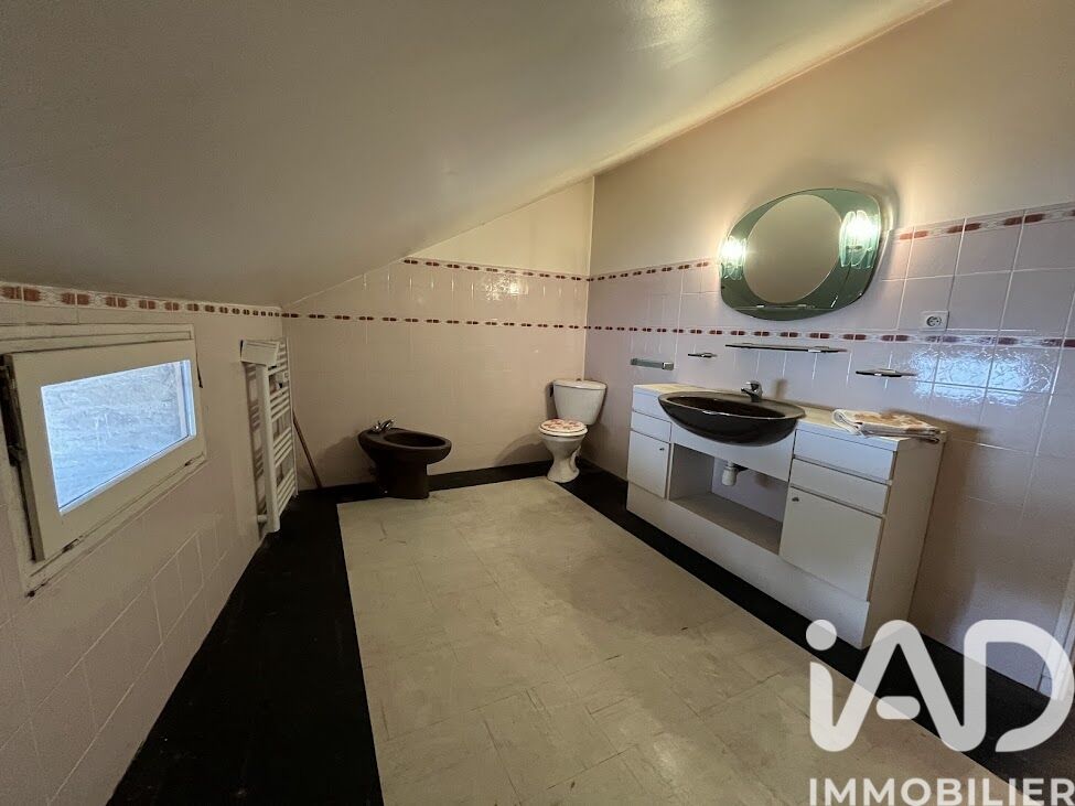 Maison 5 Pièce(s) Dournazac