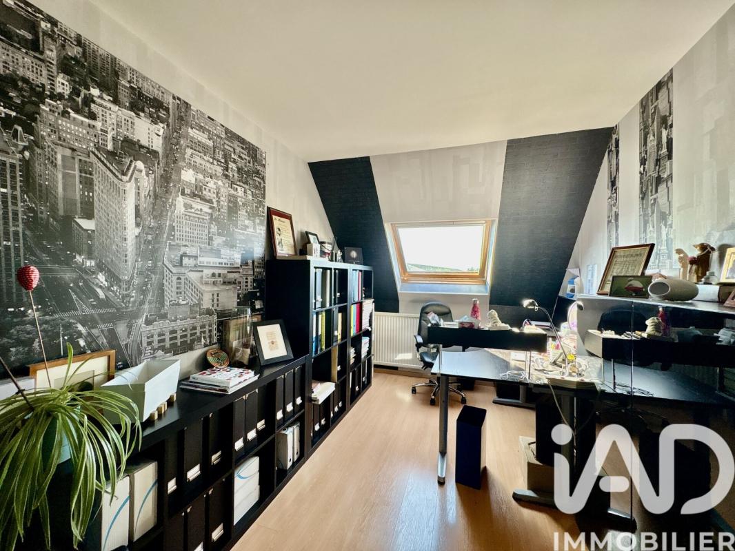 Maison 6 Pièce(s) Le Coudray-Montceaux