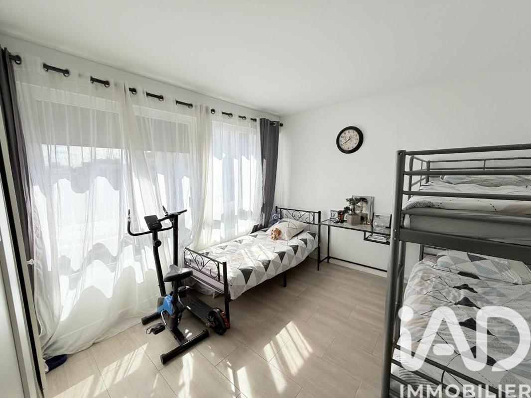 Appartement 5 Pièce(s) Sarcelles - Photo 2