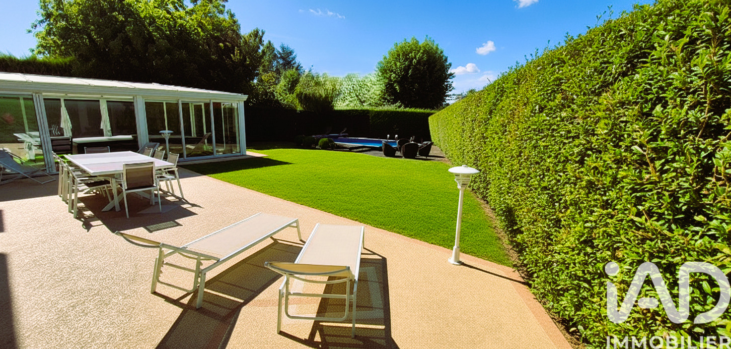 Maison 8 Pièce(s) Servon