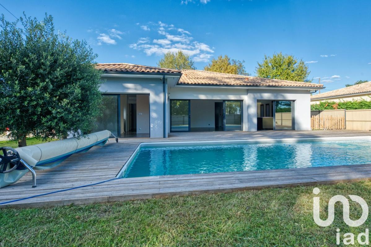 Maison 7 Pièce(s) Sadirac