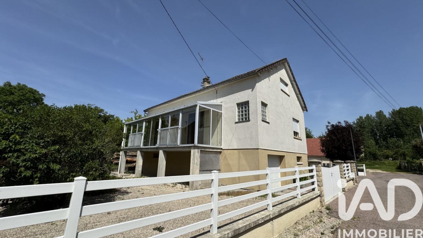 Maison traditionnelle 5 Pièce(s) Maizières-la-Grande-Paroisse