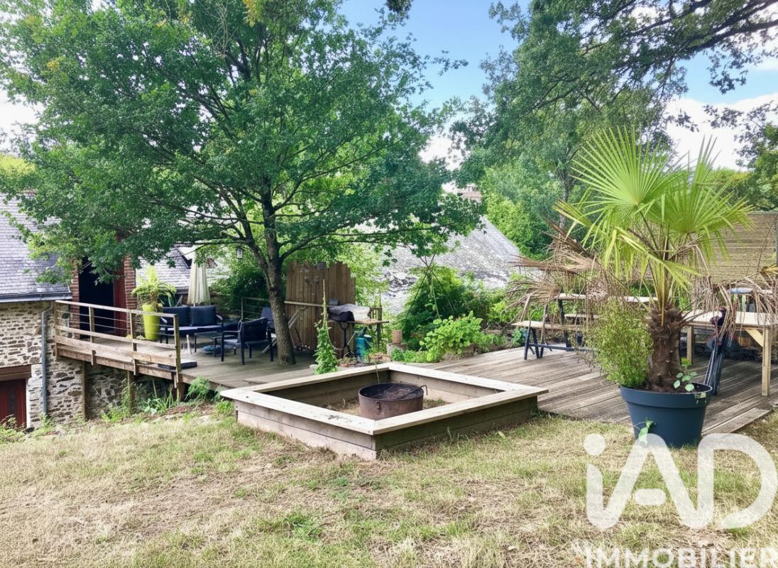 Maison 7 Pièce(s) Guenrouet