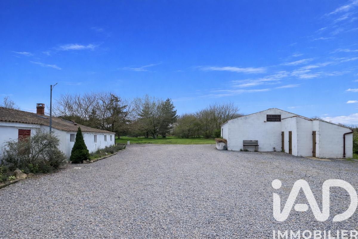 Maison 5 Pièce(s) Champagné-les-Marais