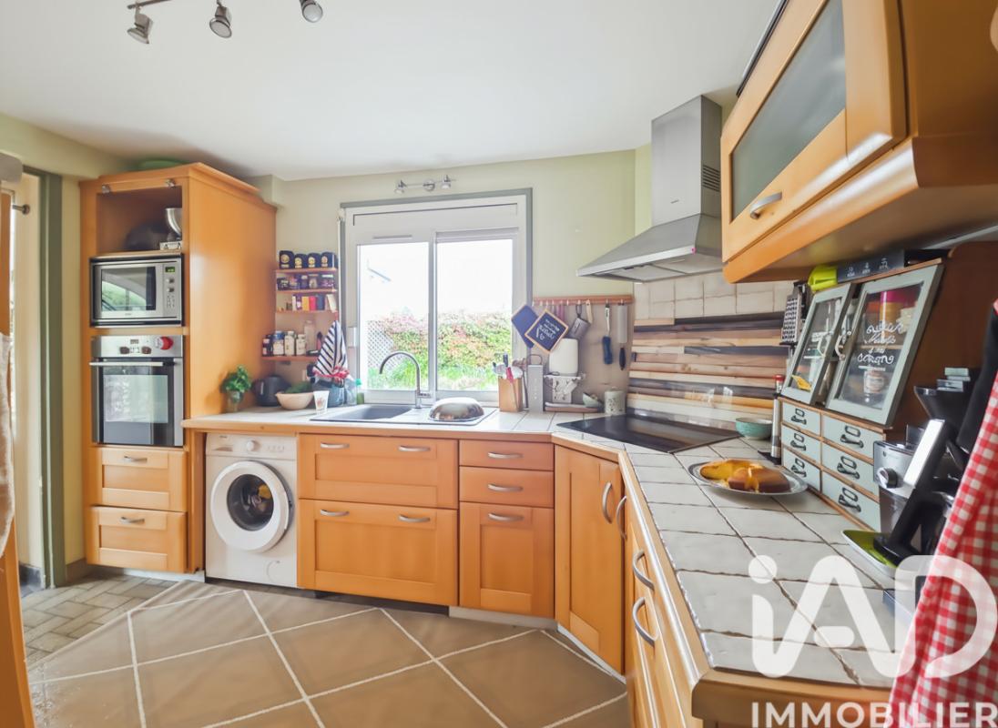 Maison 7 Pièce(s) Bricqueville-la-Blouette - Photo 6