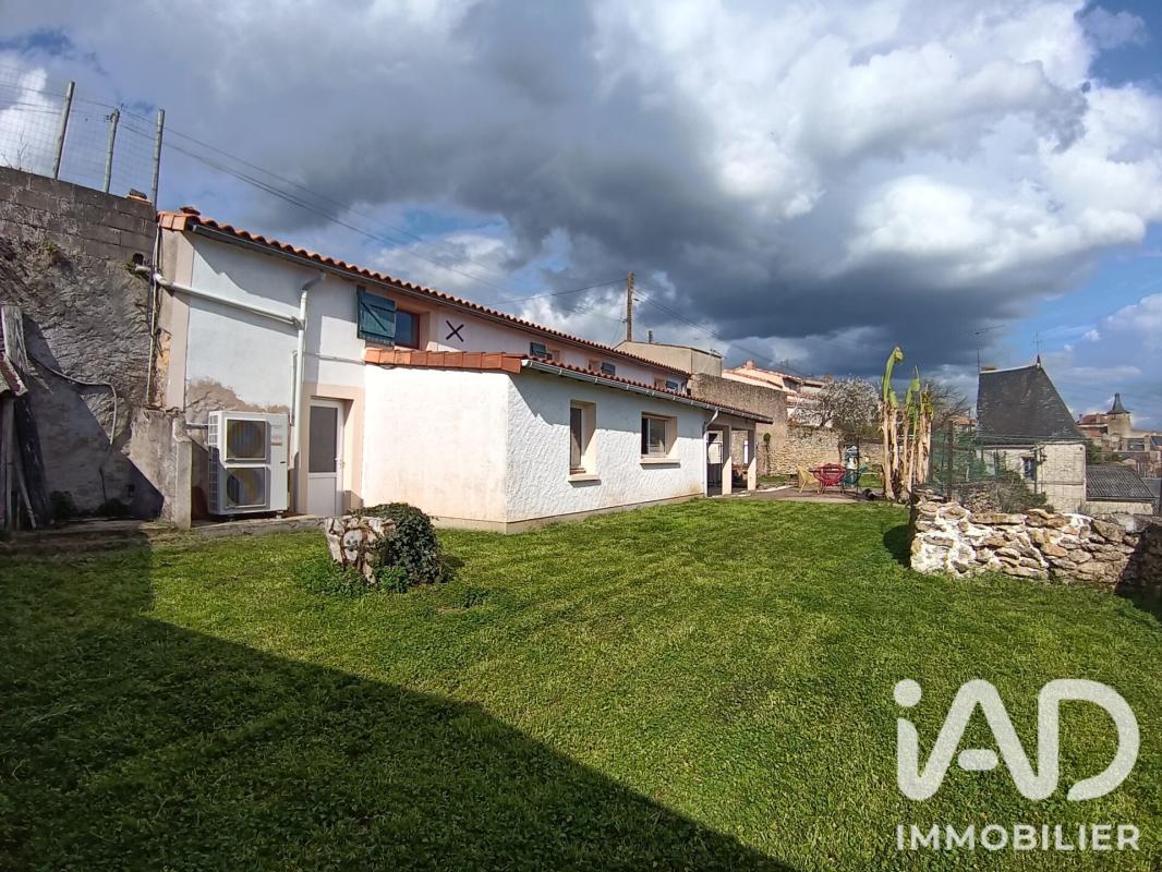 Maison 5 Pièce(s) Airvault