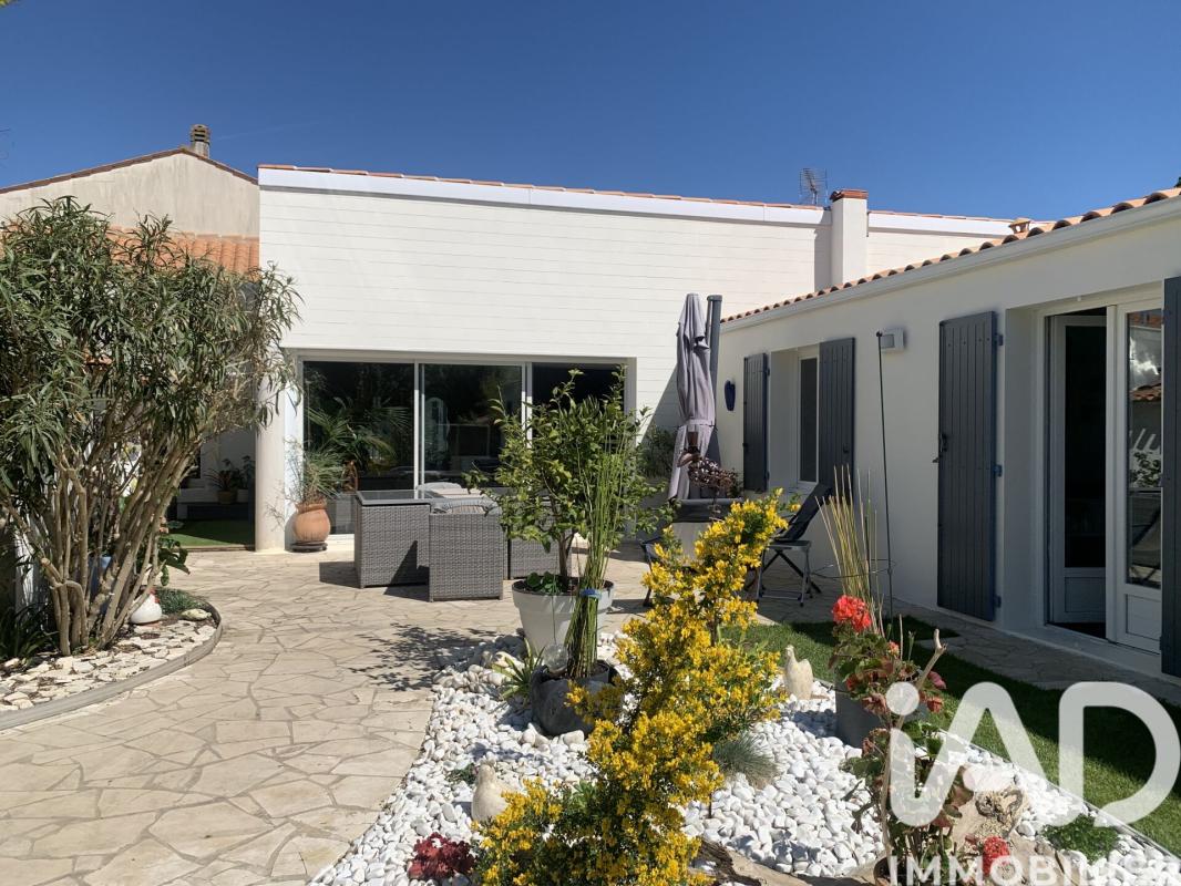 Maison 6 Pièce(s) La Rochelle