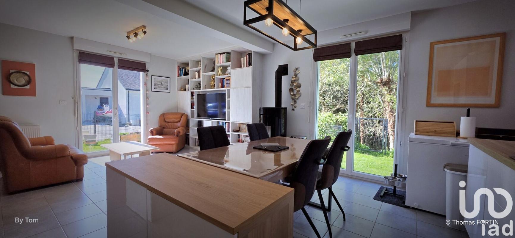 Maison 5 Pièce(s) Theix-Noyalo