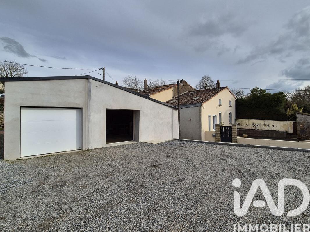 Maison 4 Pièce(s) Saint-Loup-Lamairé - Photo 13