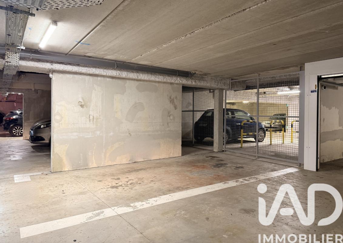 Parking  Guyancourt