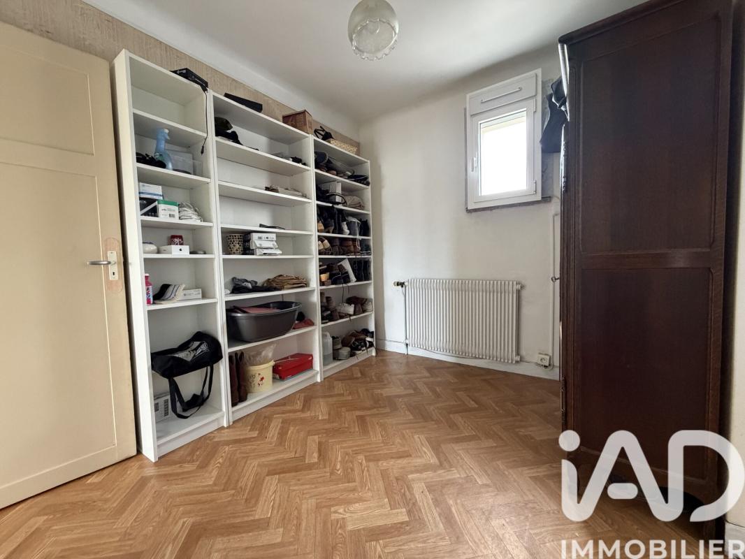 Maison 3 Pièce(s) Montacher-Villegardin