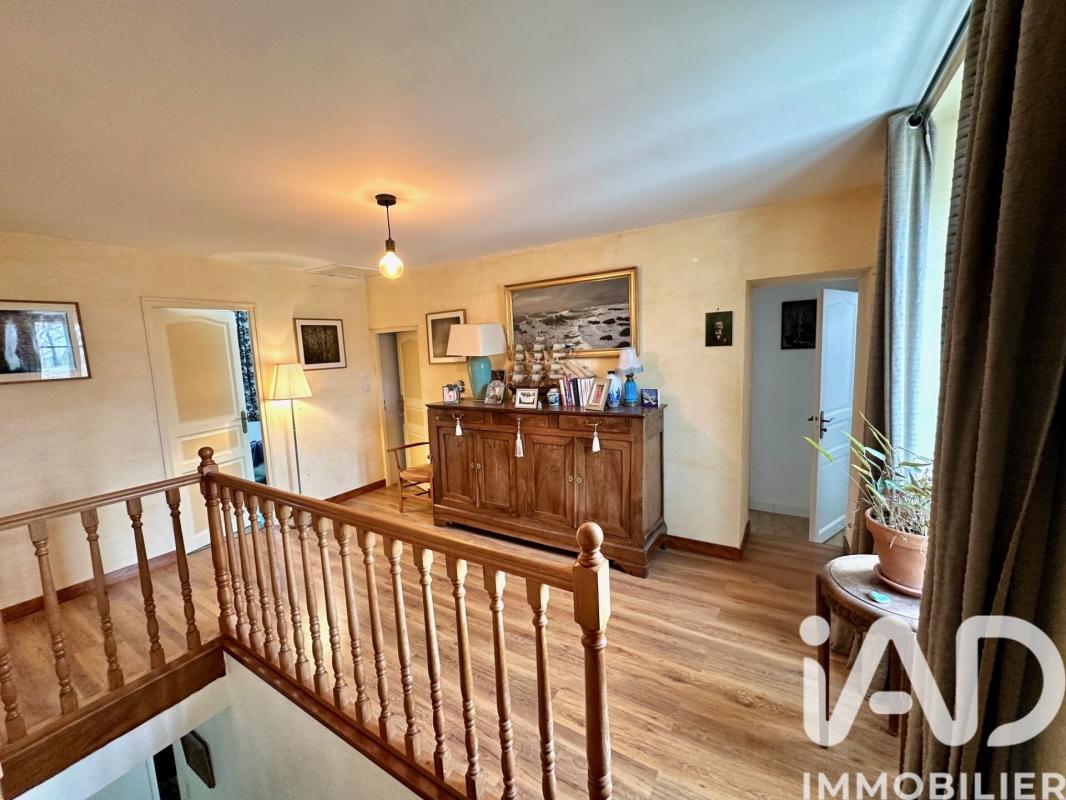 Maison 9 Pièce(s) Saint-Jean-de-Liversay - Photo 9
