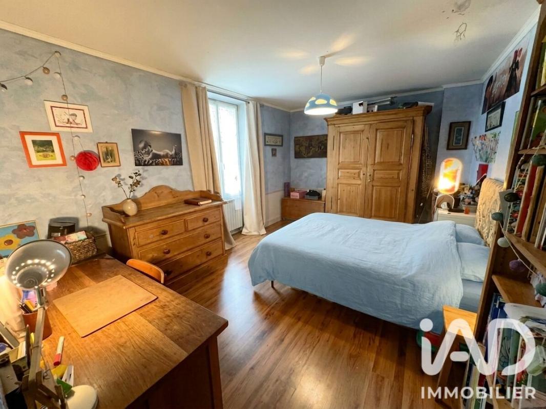 Maison 9 Pièce(s) Saint-Jean-de-Liversay - Photo 10