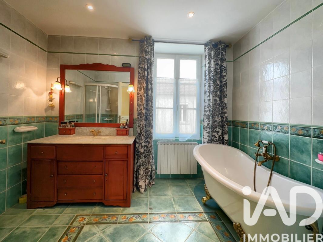 Maison 9 Pièce(s) Saint-Jean-de-Liversay - Photo 11