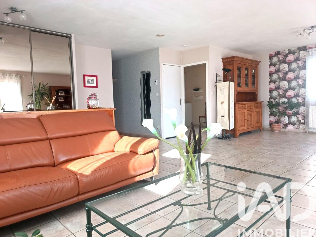 Maison 5 Pièce(s) Unieux