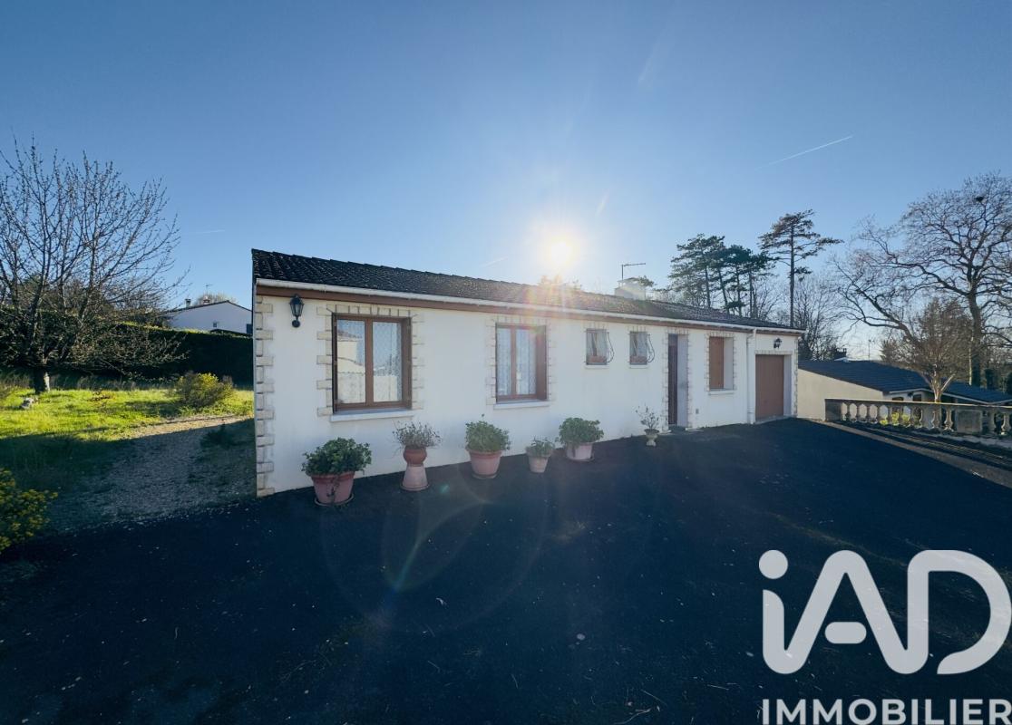 Maison 4 Pièce(s) La Couronne