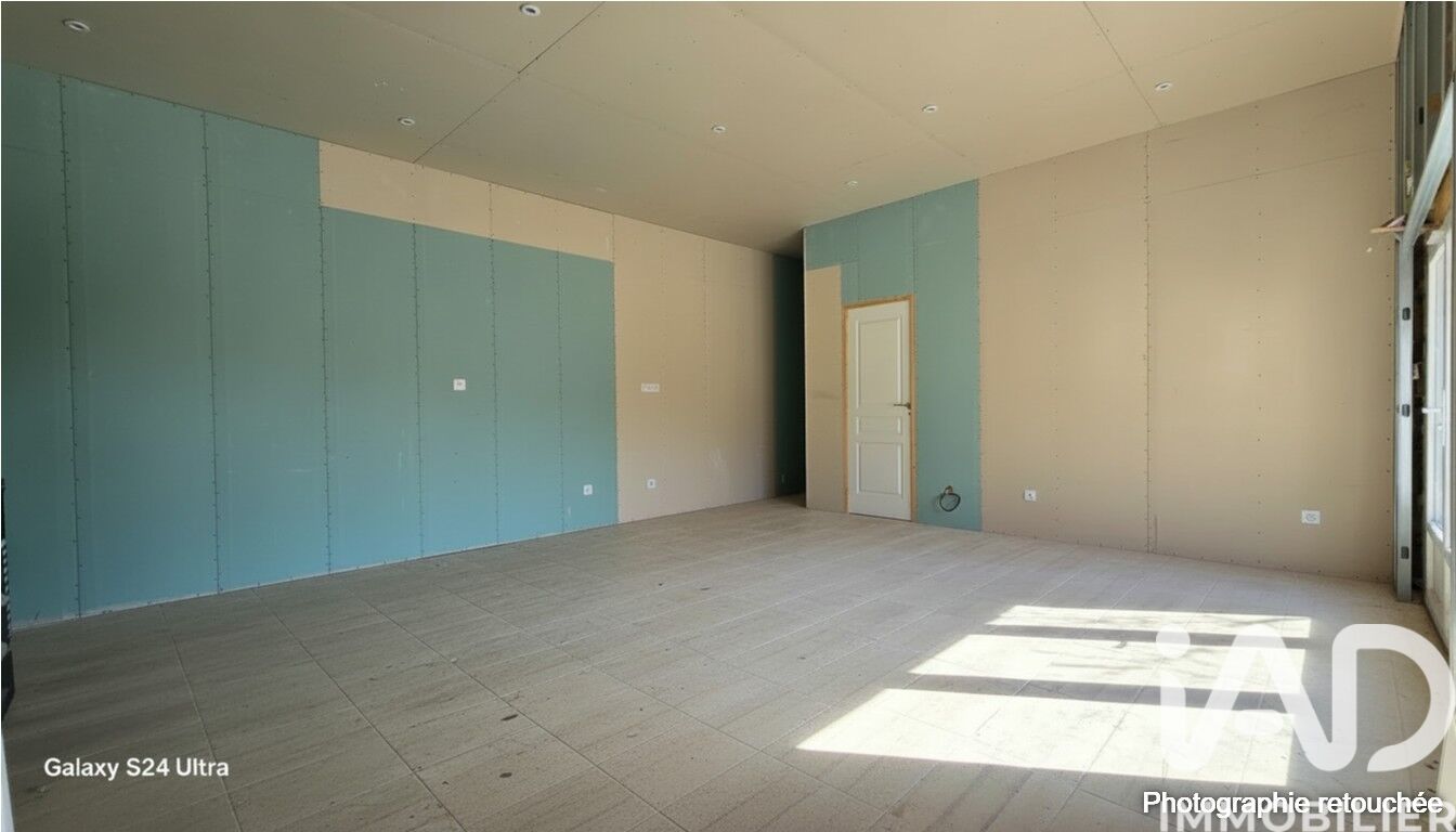 Maison 5 Pièce(s) Saint-Georges-de-Poisieux