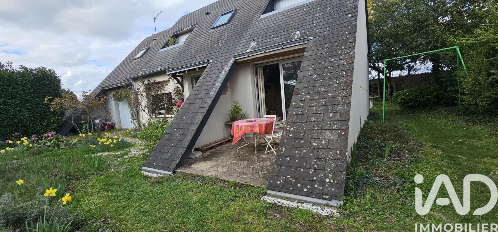 Maison 5 Pièce(s) La Ville-aux-Dames