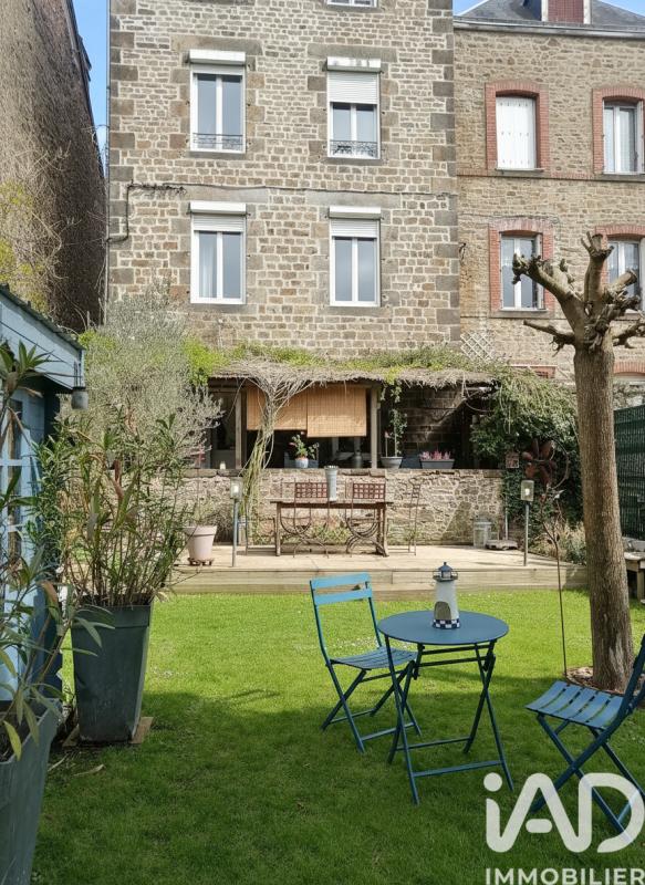 Maison de ville 8 Pièce(s) Ambrières-les-Vallées