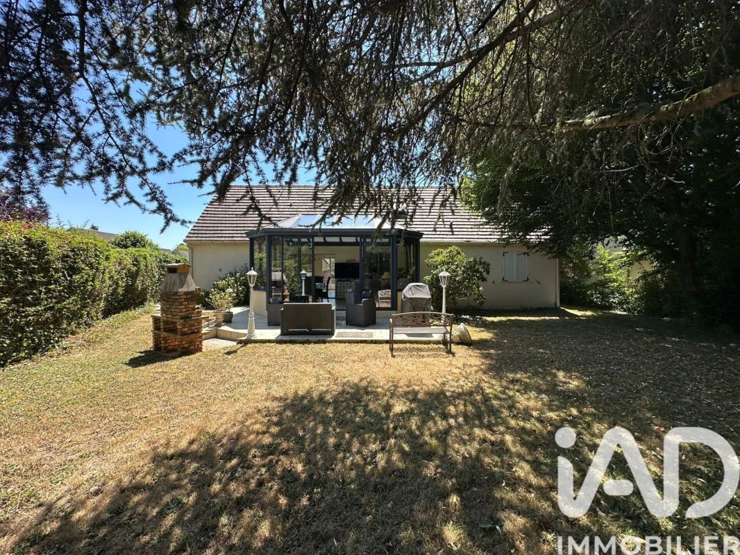 Maison 9 Pièce(s) Cernay-la-Ville