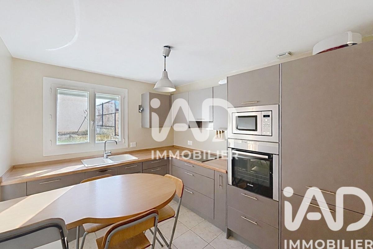Maison 7 Pièce(s) Plaisir - Photo 3