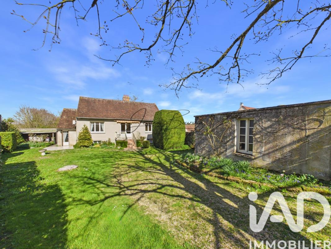 Maison 5 Pièce(s) Ville-Saint-Jacques