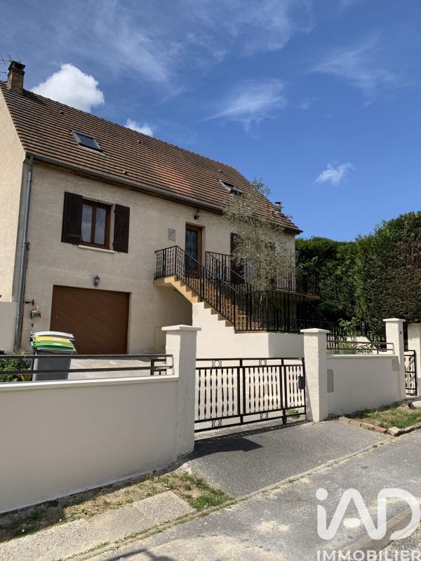 Maison 7 Pièce(s) Le Thillay