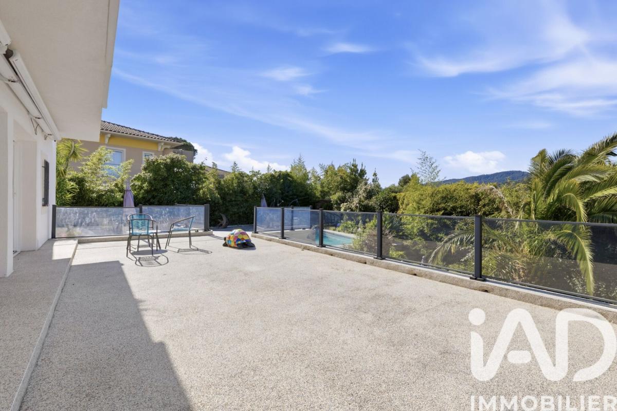 Villa 10 Pièce(s) Mandelieu-la-Napoule