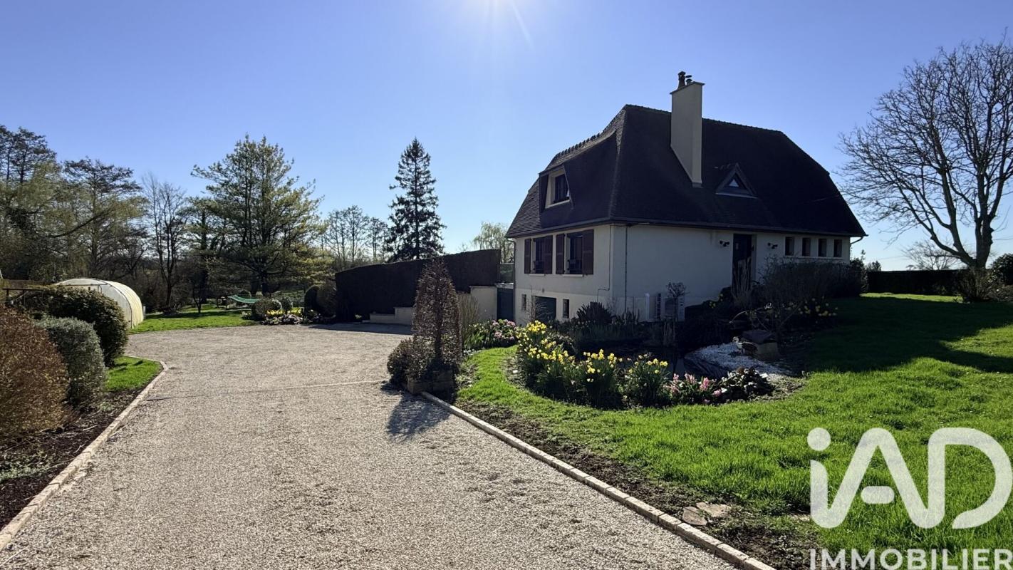 Maison 4 Pièce(s) Commes