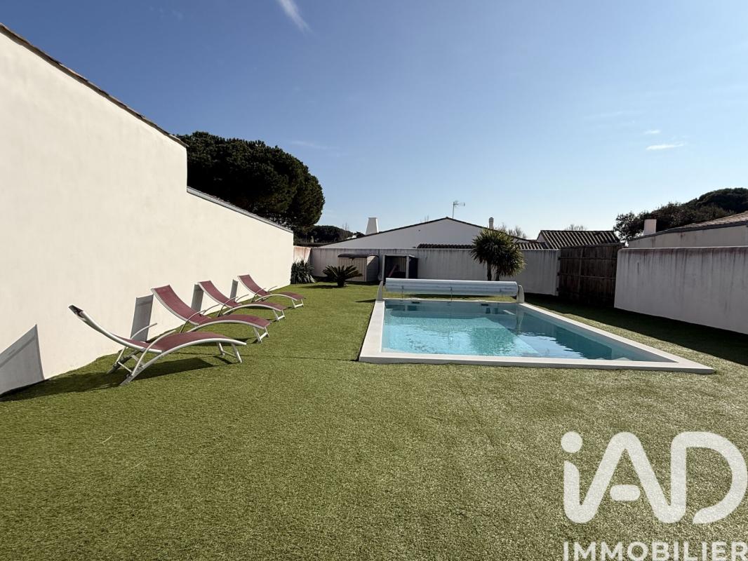 Maison 5 Pièce(s) Le Bois-Plage-en-Ré